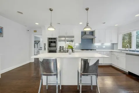 58 Mamaroneck Road Scarsdale NY 10583