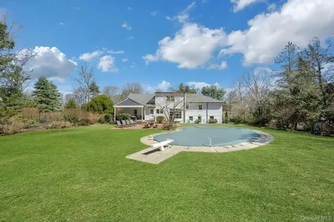 58 Mamaroneck Road Scarsdale NY 10583