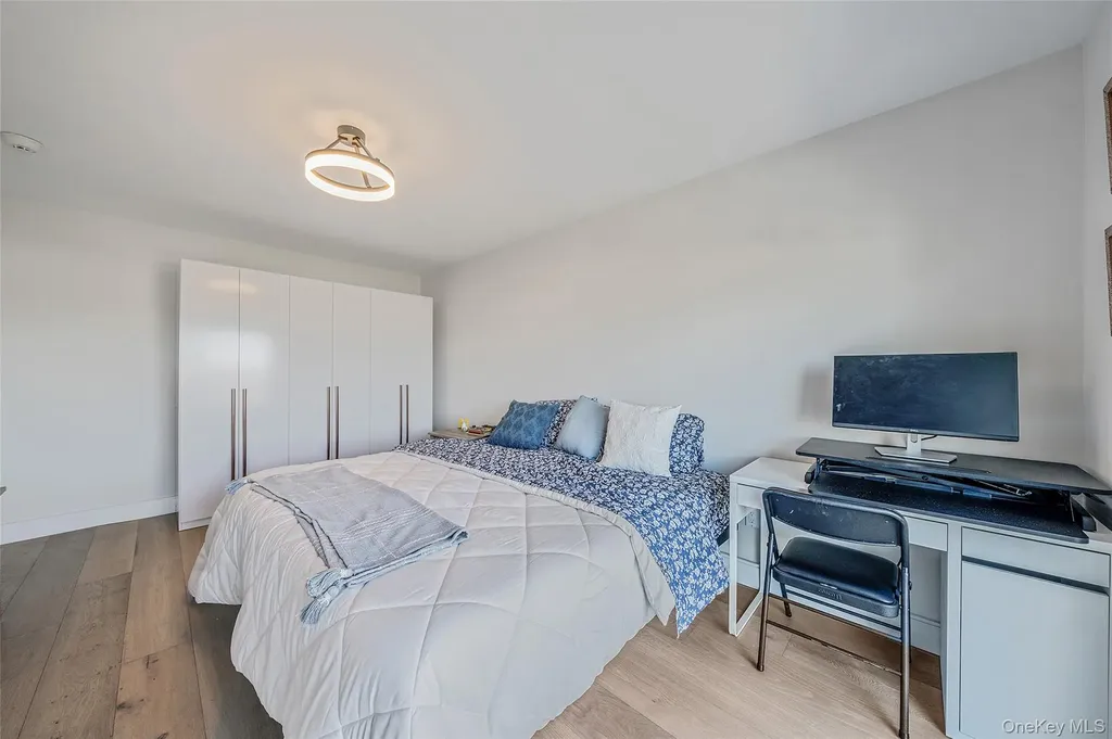 1233 Beech Street Atlantic Beach NY 11509