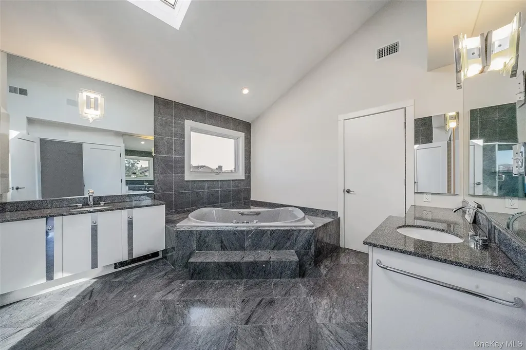 1233 Beech Street Atlantic Beach NY 11509