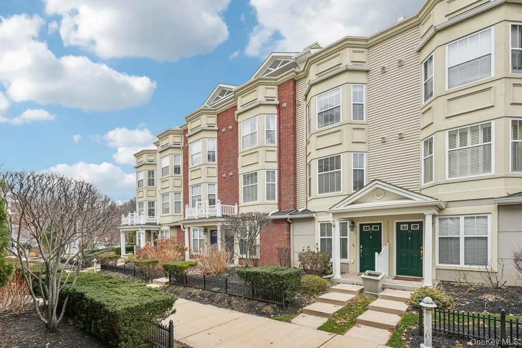 10 Bridge Lane Haverstraw NY 10927