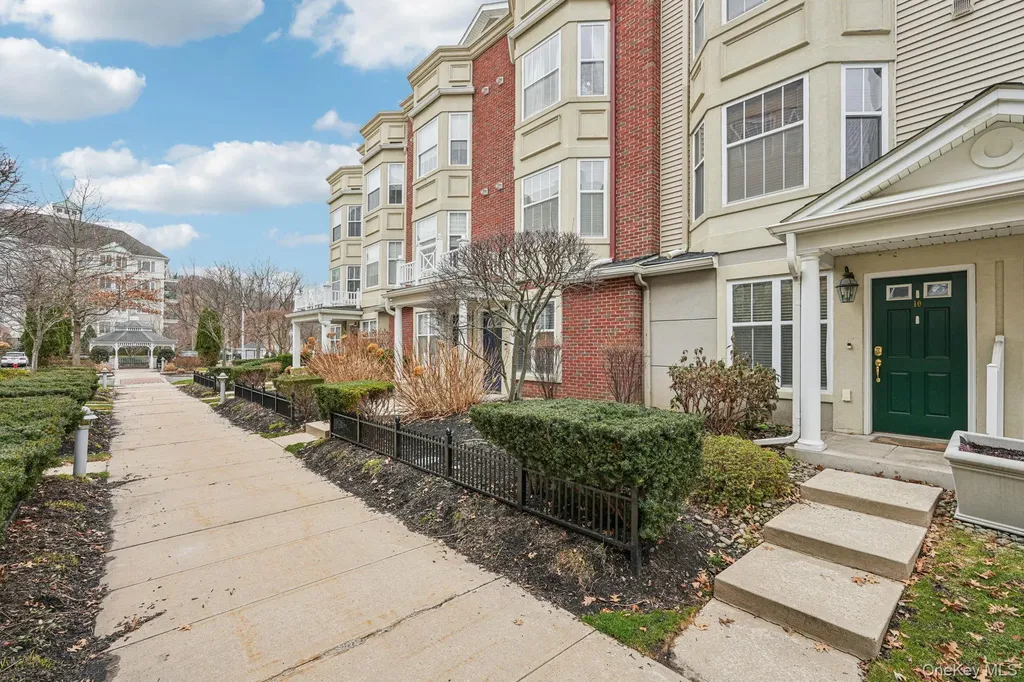 10 Bridge Lane Haverstraw NY 10927