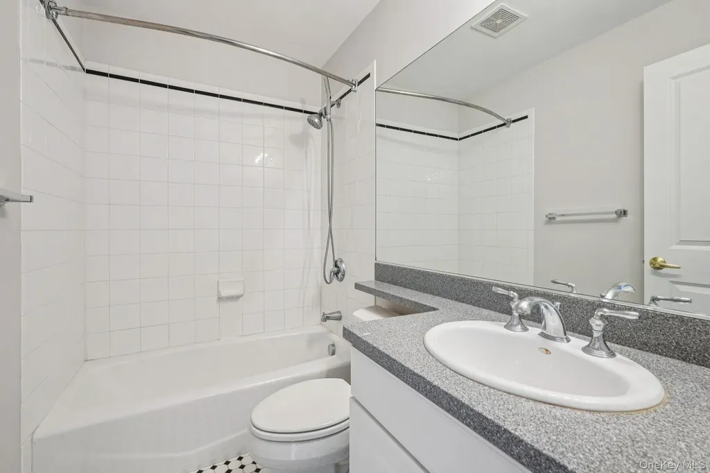 10 Bridge Lane Haverstraw NY 10927