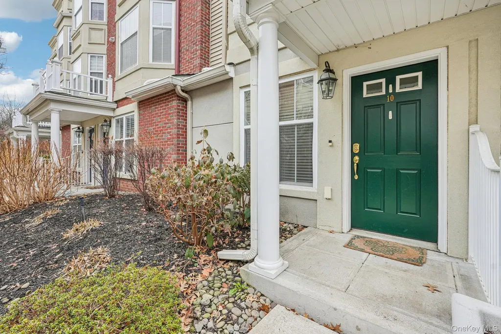 10 Bridge Lane Haverstraw NY 10927