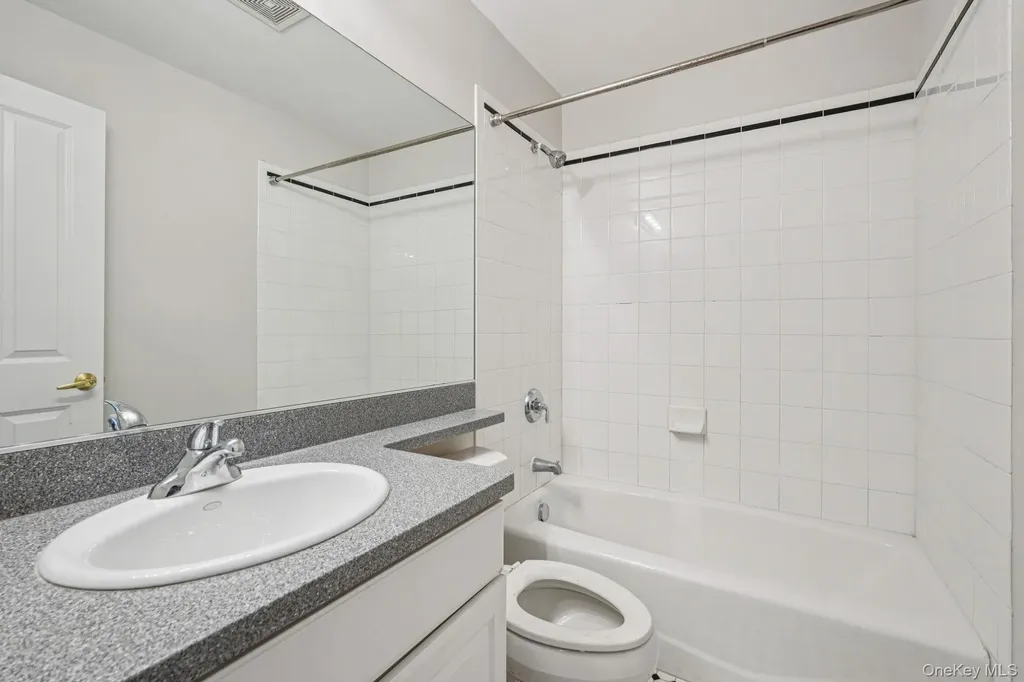 10 Bridge Lane Haverstraw NY 10927