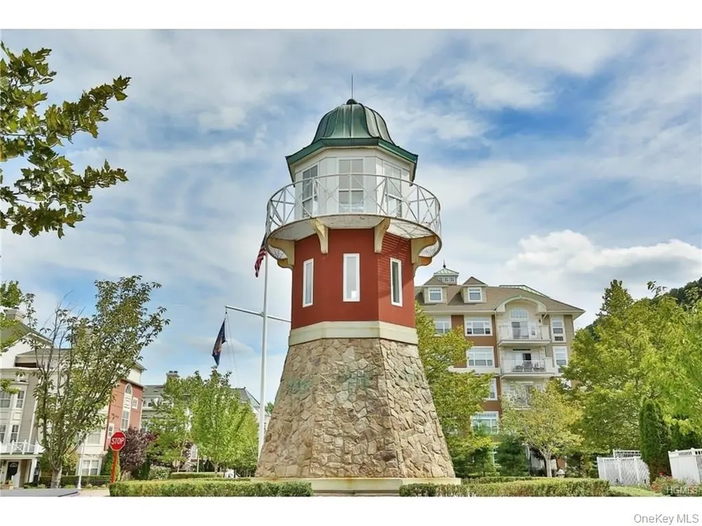 10 Bridge Lane Haverstraw NY 10927