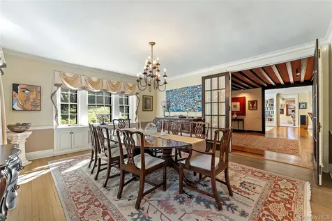 11 Mamaroneck Road Scarsdale NY 10583