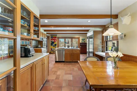 11 Mamaroneck Road Scarsdale NY 10583