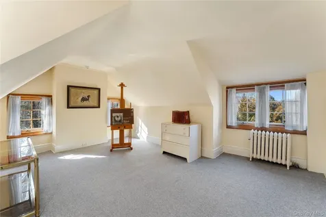 11 Mamaroneck Road Scarsdale NY 10583
