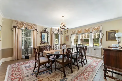 11 Mamaroneck Road Scarsdale NY 10583