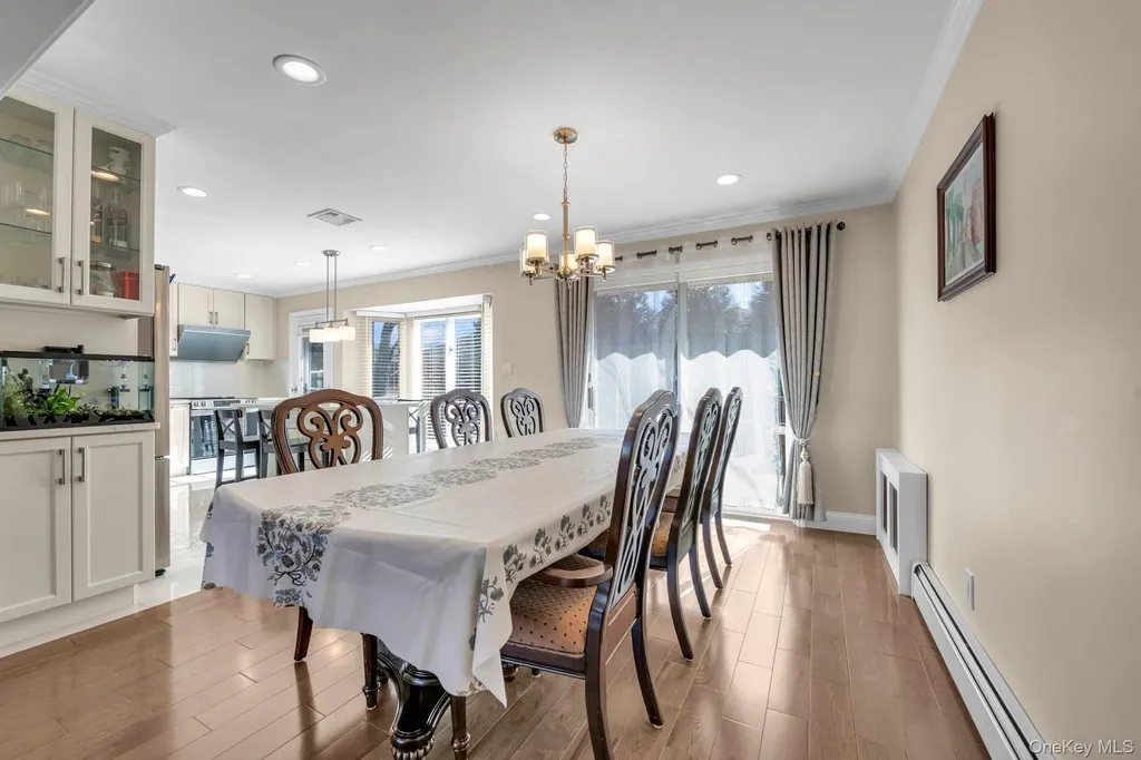5 Hillvale Road Syosset NY 11791