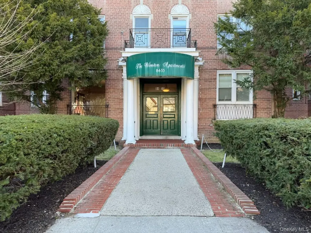 84-55 Daniel Street Fresh Meadows NY 11366
