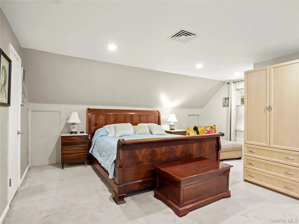 1035 Shore Acres Drive Mamaroneck NY 10543