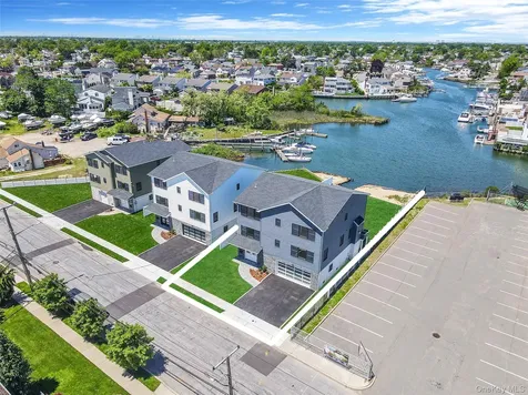 243 Mott Street Oceanside NY 11572