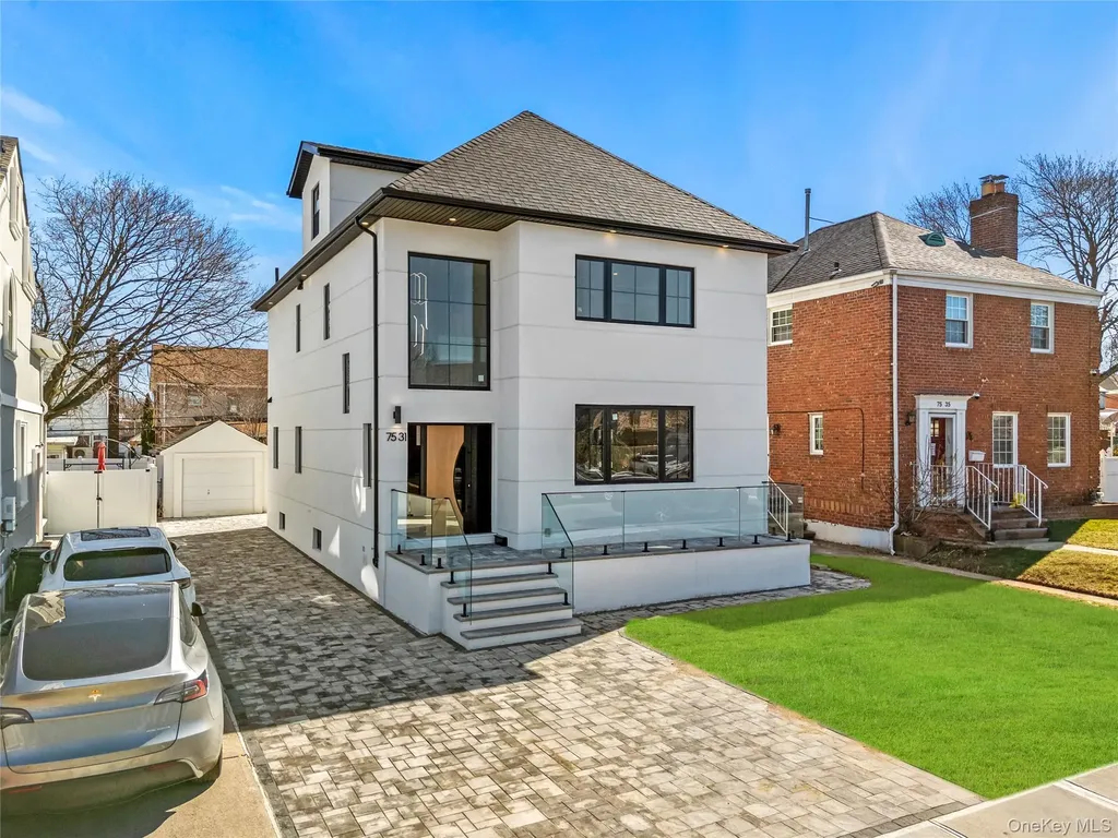 75-31 175th Street Fresh Meadows NY 11366
