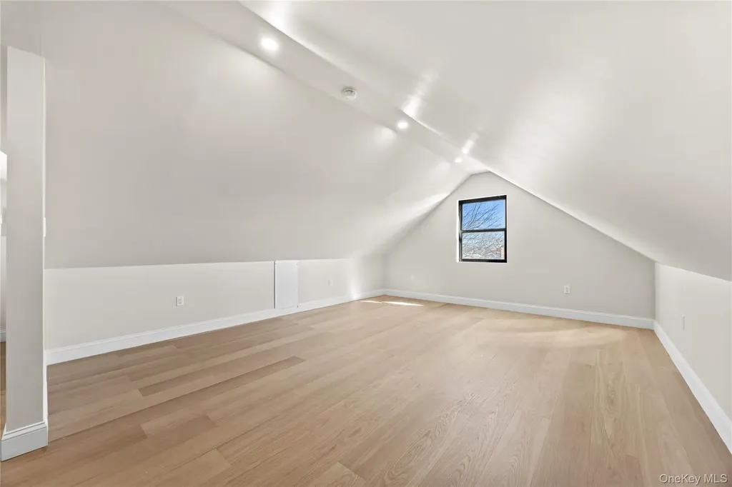 75-31 175th Street Fresh Meadows NY 11366