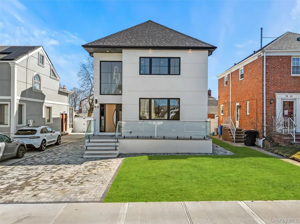 75-31 175th Street Fresh Meadows NY 11366