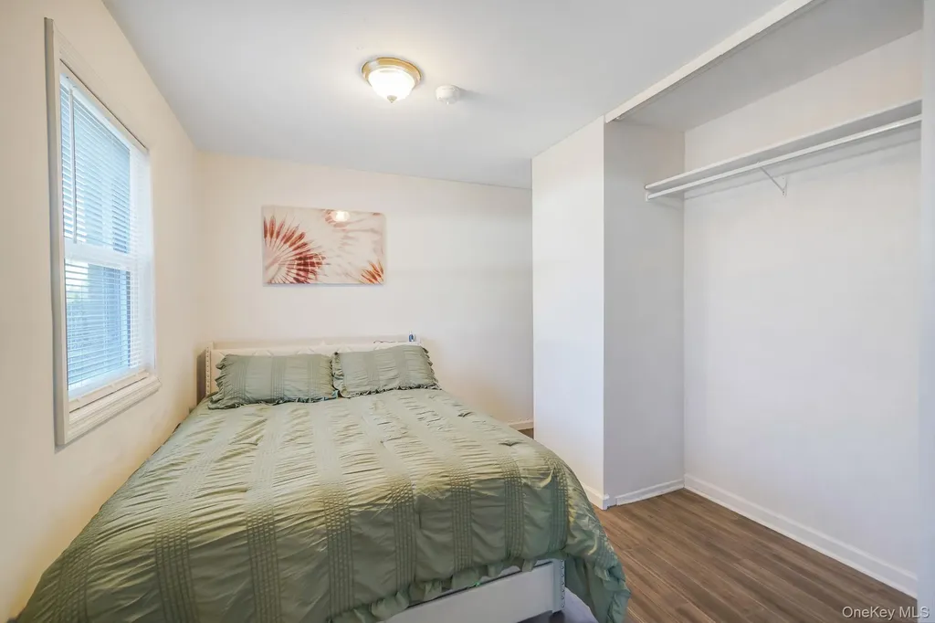 260 Waverly Avenue Patchogue NY 11772