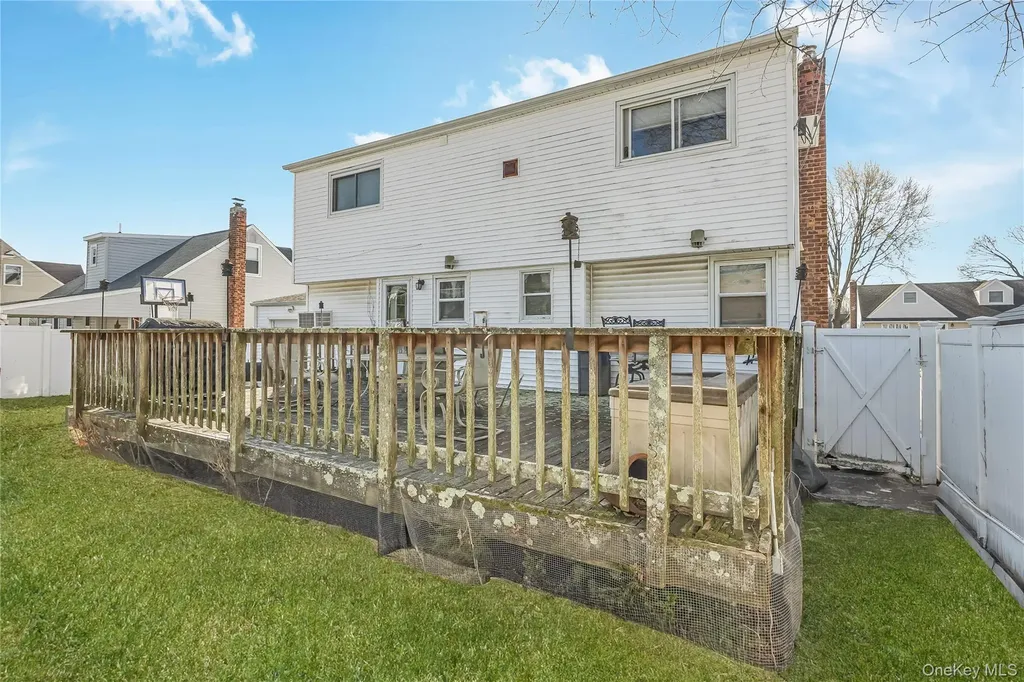3647 Bernard Drive Wantagh NY 11793