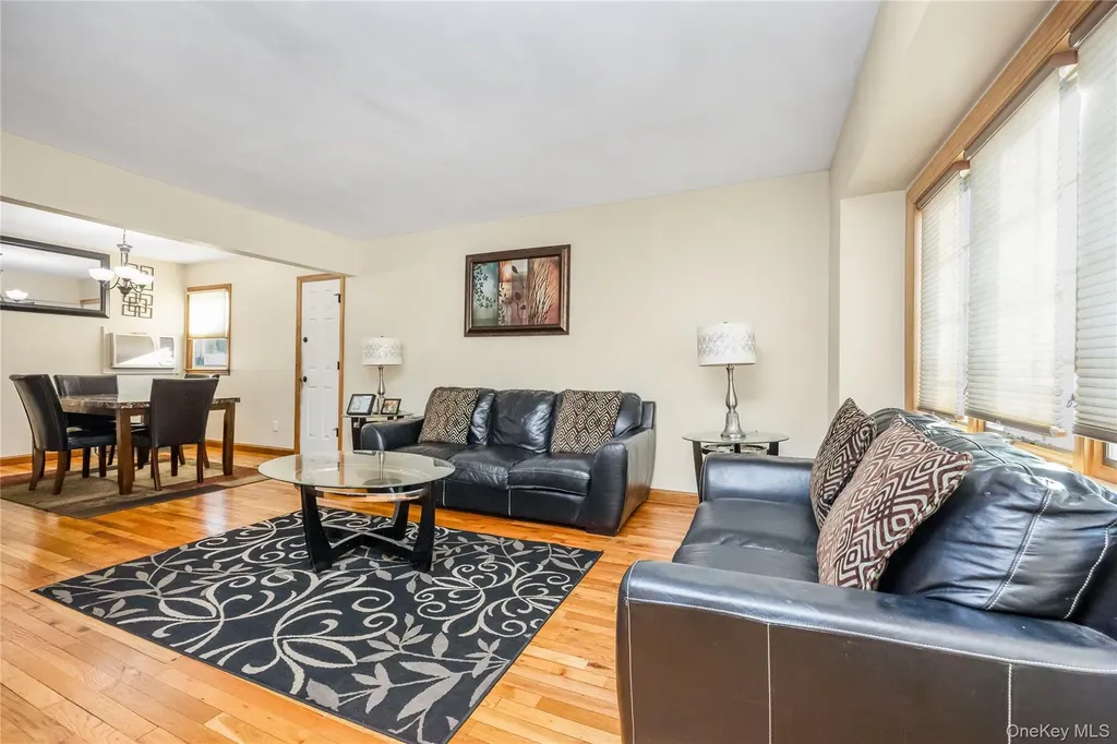 3647 Bernard Drive Wantagh NY 11793