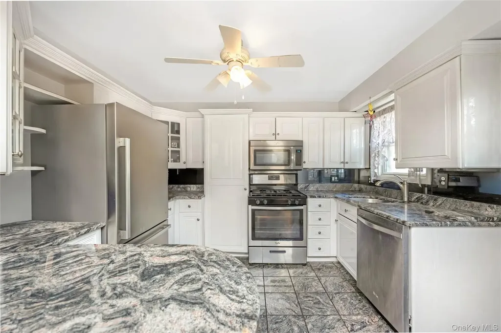 3647 Bernard Drive Wantagh NY 11793