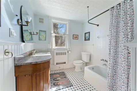 70 Fairview Avenue Tarrytown NY 10591