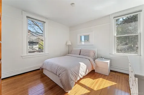 70 Fairview Avenue Tarrytown NY 10591