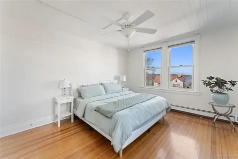 70 Fairview Avenue Tarrytown NY 10591