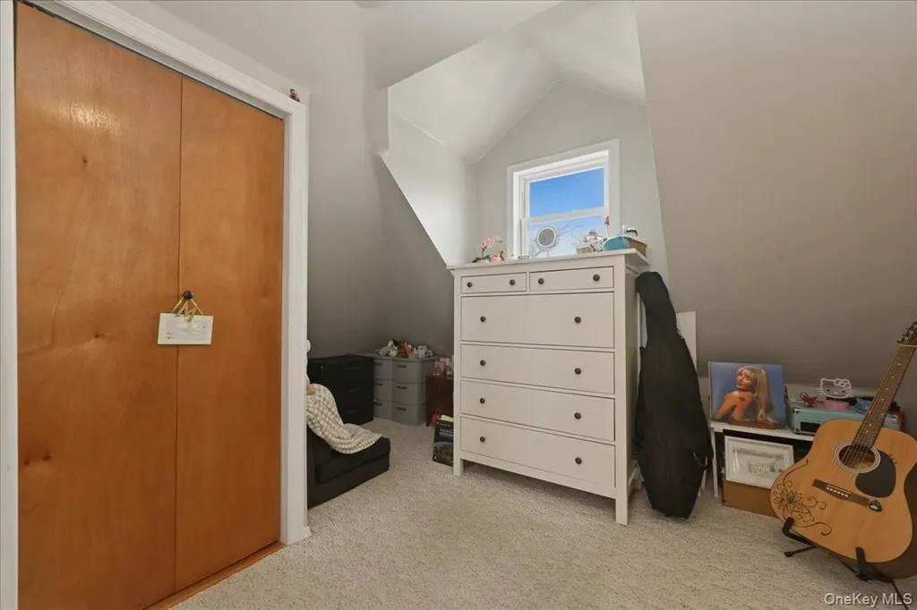 25 Gleaner Lane Levittown NY 11756