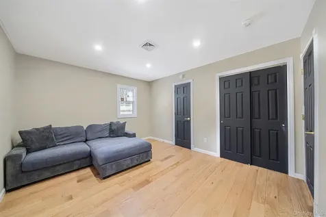 17 Fairway Drive Manorville NY 11949