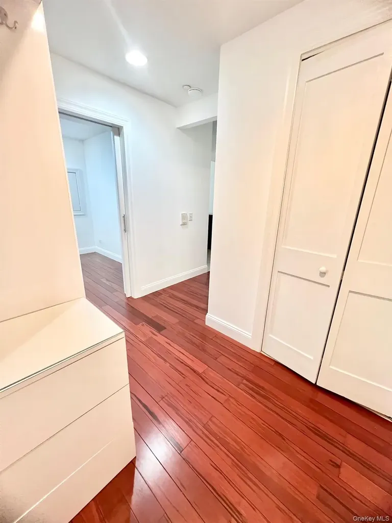 19-80 Starr Street Ridgewood NY 11385
