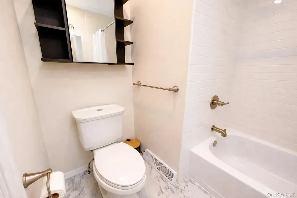 296 Bay Avenue Patchogue NY 11772