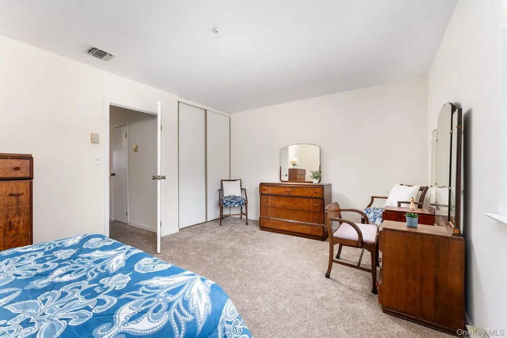 506 Drew Drive Saint James NY 11780