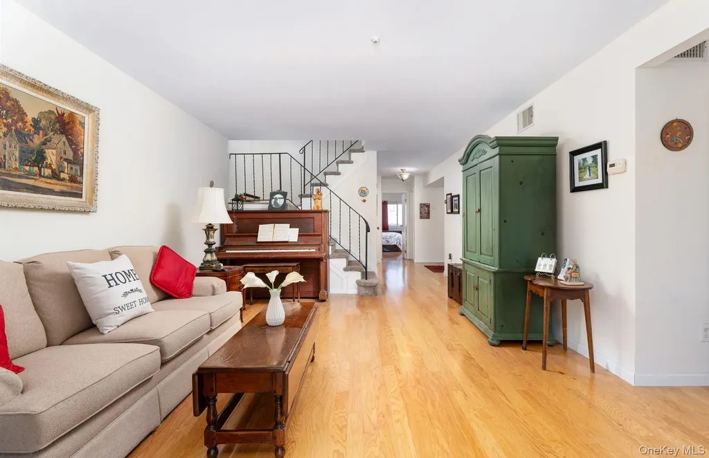 506 Drew Drive Saint James NY 11780