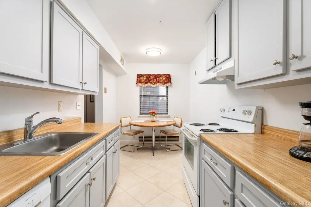 506 Drew Drive Saint James NY 11780