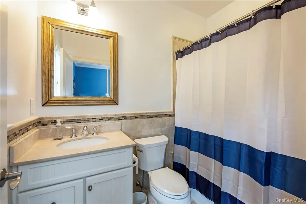5 Trails End Rye NY 10580
