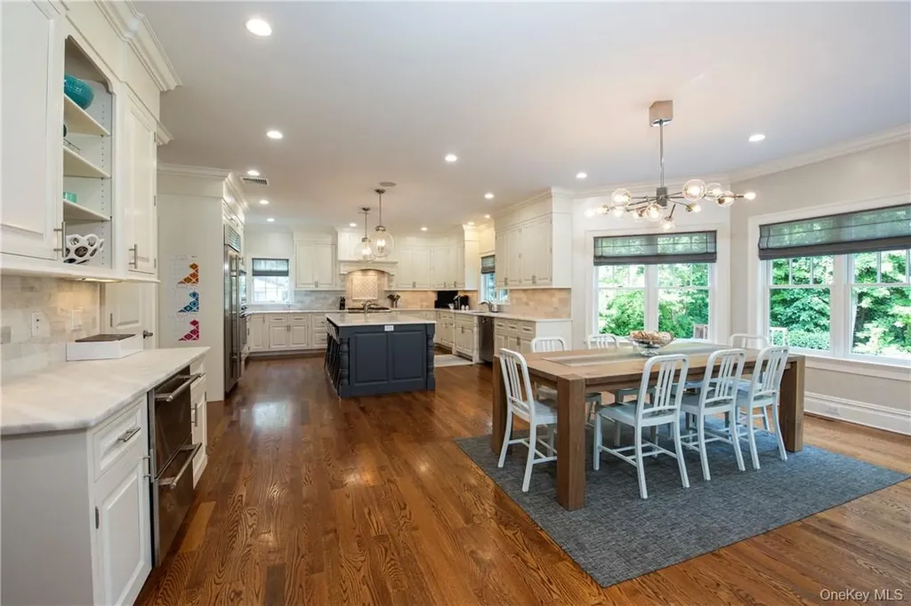 5 Trails End Rye NY 10580