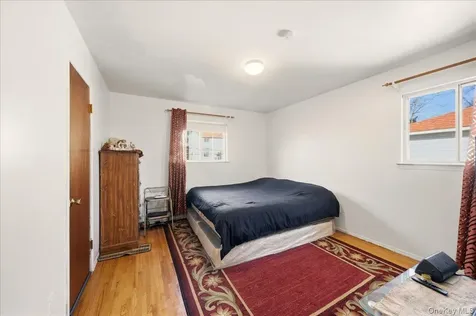 65 Skymeadow Place Elmsford NY 10523
