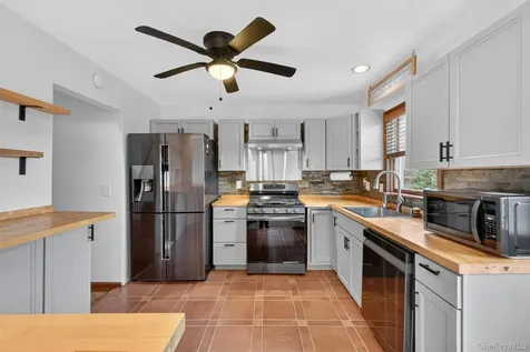 141 Dogwood Road Cortlandt Manor NY 10567