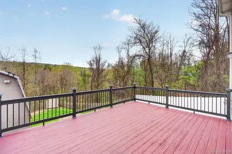 141 Dogwood Road Cortlandt Manor NY 10567