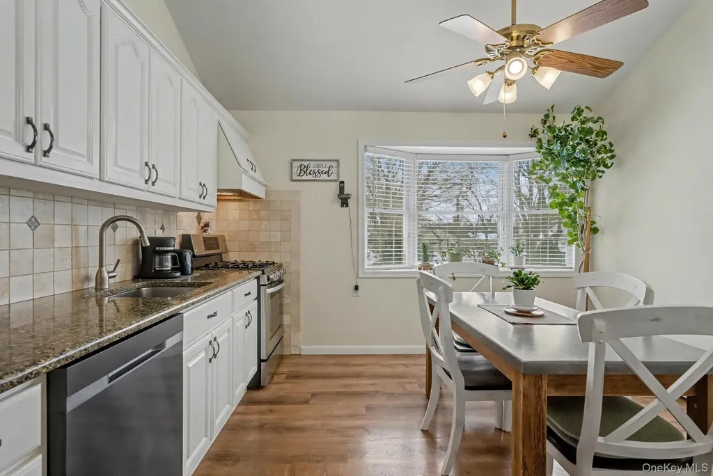 31 Marshmallow Drive Commack NY 11725