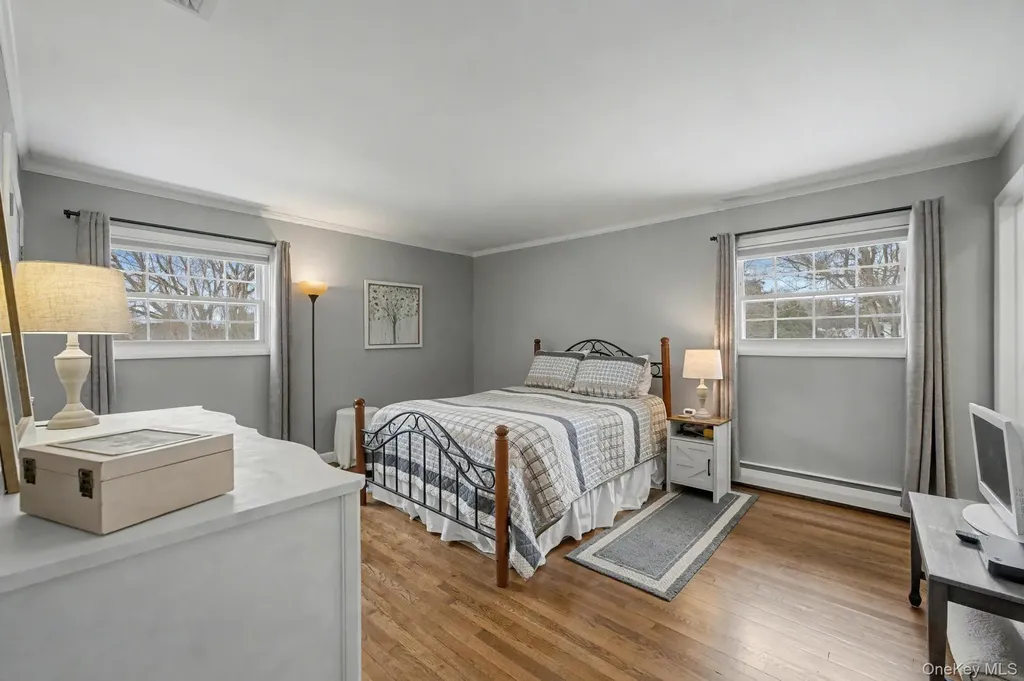 31 Marshmallow Drive Commack NY 11725