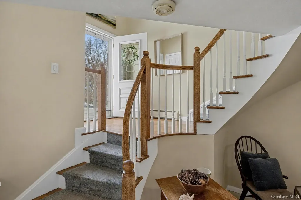 31 Marshmallow Drive Commack NY 11725