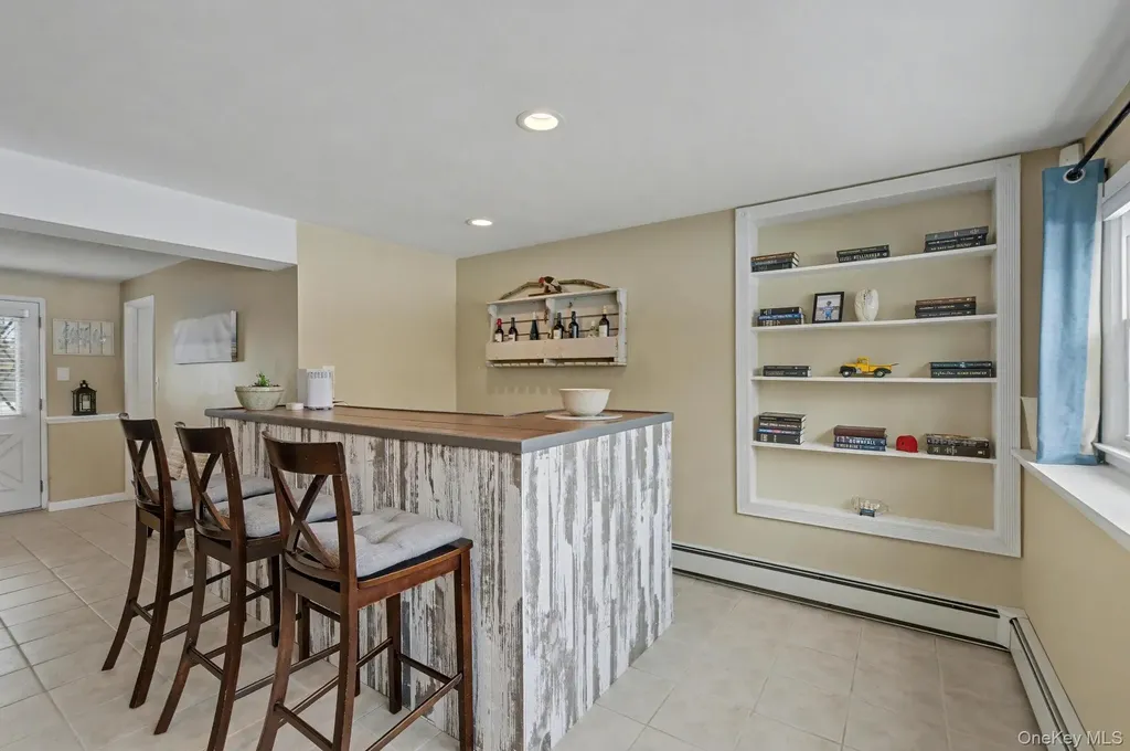 31 Marshmallow Drive Commack NY 11725