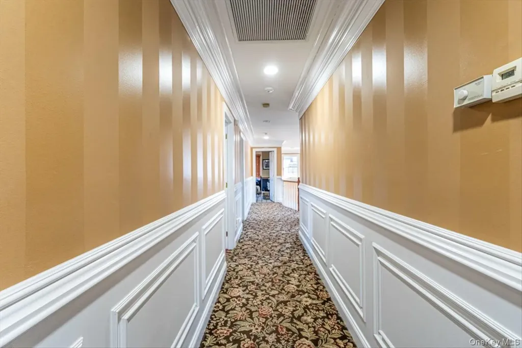 22 Turnberry Court Dix Hills NY 11746