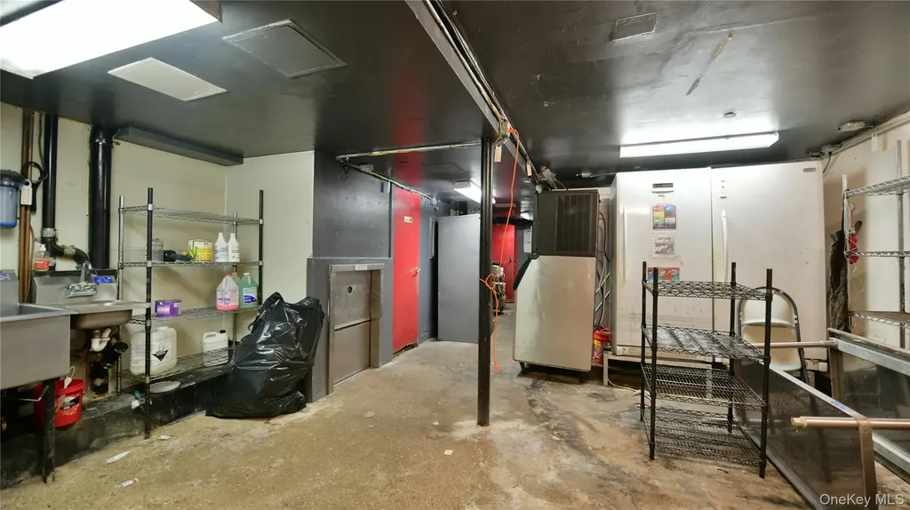 59-09 71st Avenue Ridgewood NY 11385
