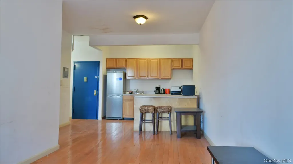59-09 71st Avenue Ridgewood NY 11385