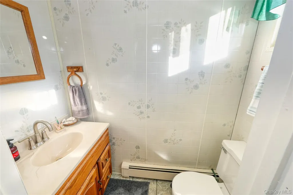 225 Whittier Drive Mastic Beach NY 11951