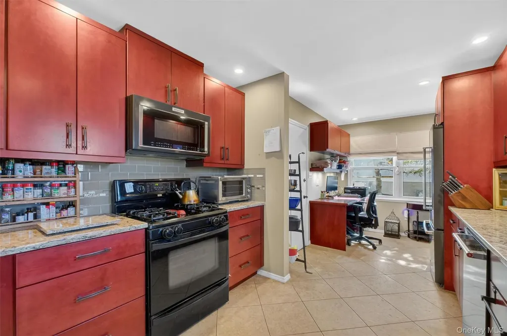 42 Larch Court Fishkill NY 12524