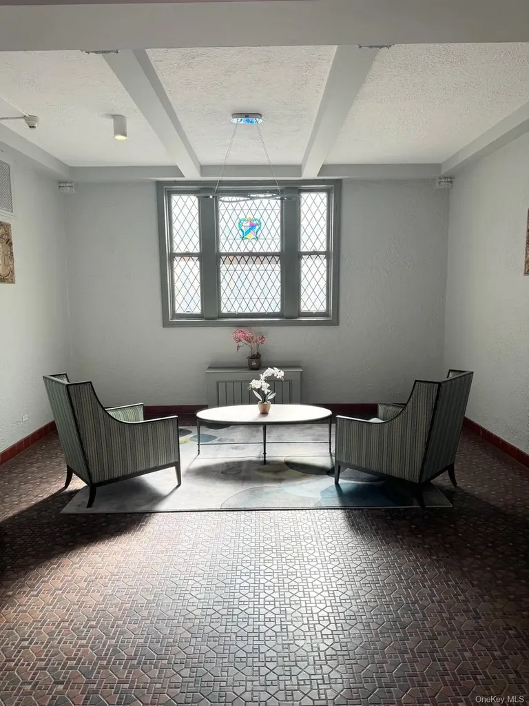 1440 Midland Avenue Bronxville NY 10708
